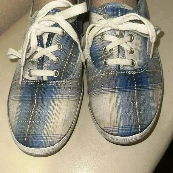 Keds sneakers size 9 - Picture 2 of 7